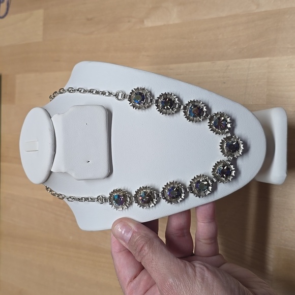 Silver Color Necklace Floral Designs with Iridescent Stones - Picture 1 of 9